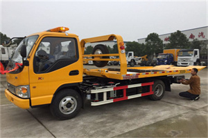 西夏区哪里有拖车服务